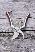 Special Secateurs by Hana Tsukuri